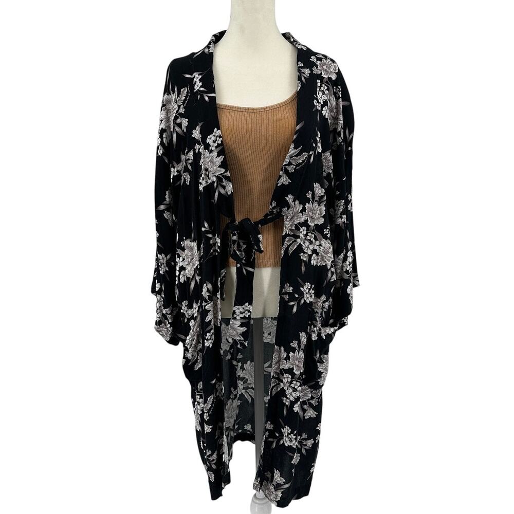Spiritual Gangster Maya Kimono Cover Up Robe SZ OS Tie Front Black White Floral